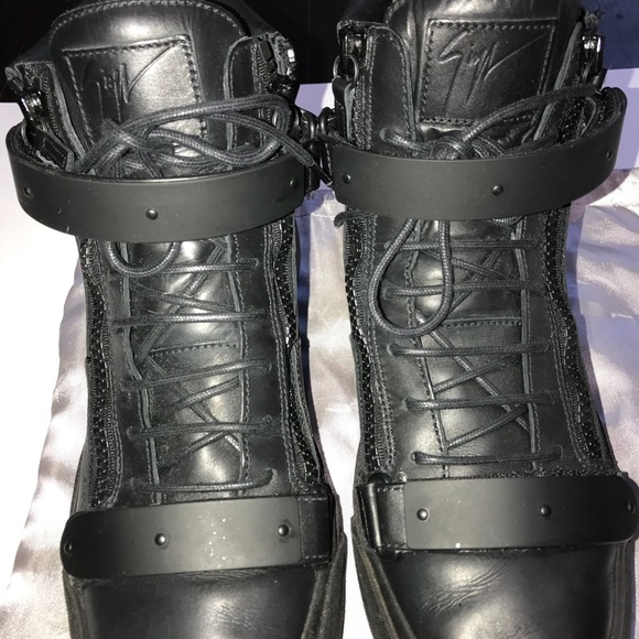 Authentic Giuseppe Zanotti Leather Sneakers SZ 44 - Picture 2 of 7